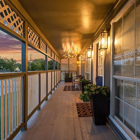 Sunnyside Retreat Apartment Bacliff Екстериор снимка